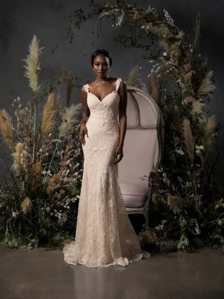Halo Wedding Dress by Naama Navipur