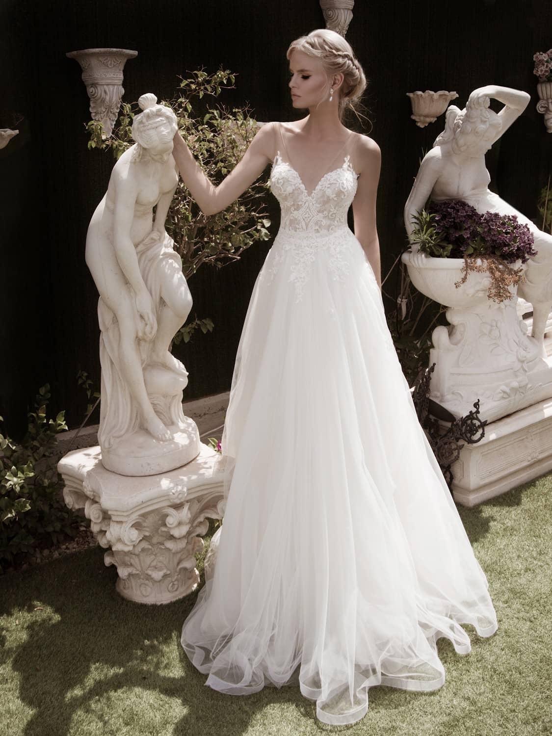 Harmony Wedding Dress by Naama Navipur