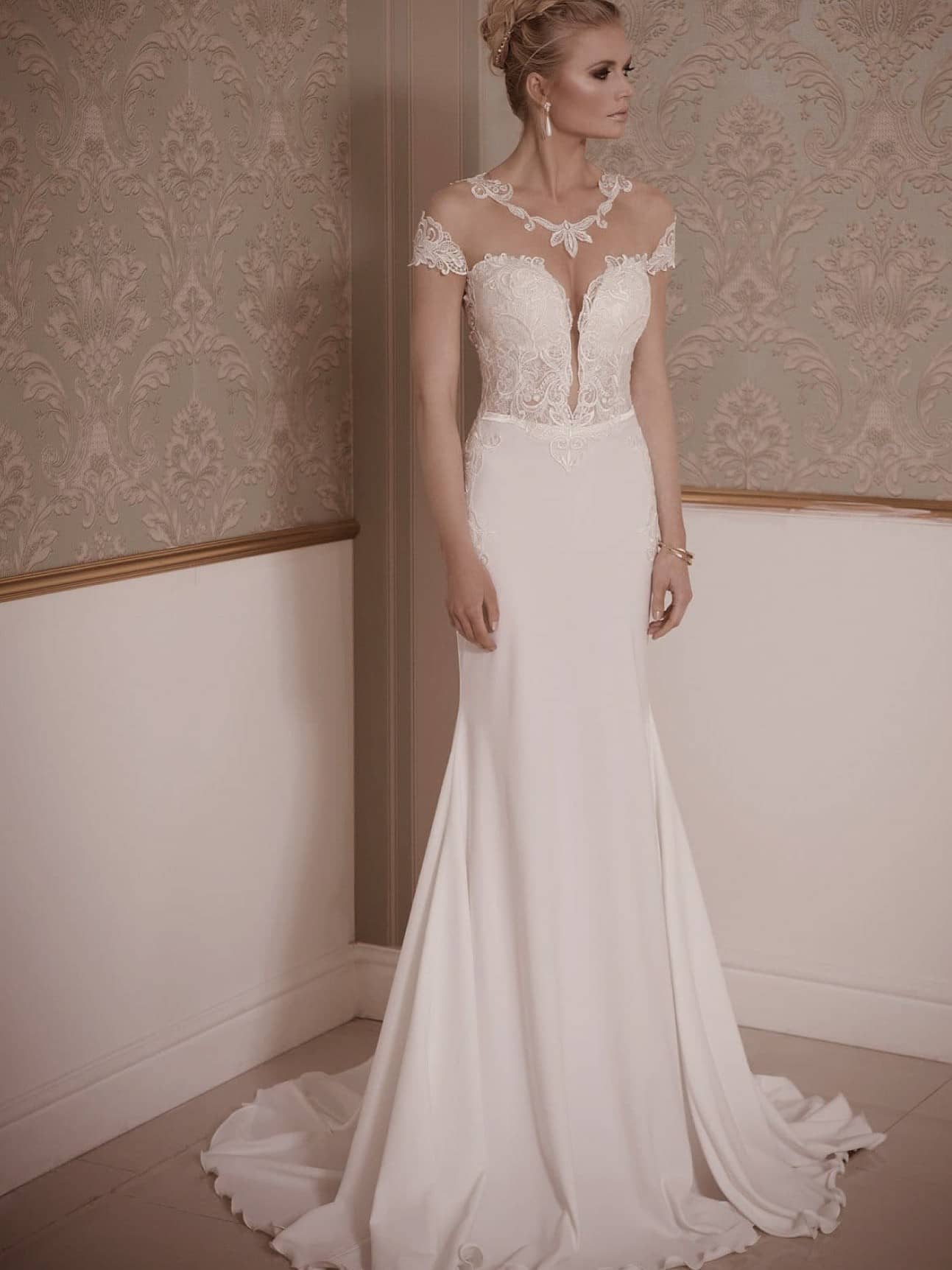 Insprition Wedding Dress by Naama Navipur