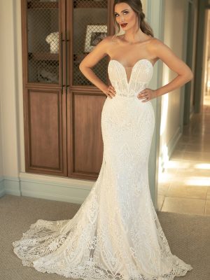 New Victoria Wedding Dress by Naama Navipur