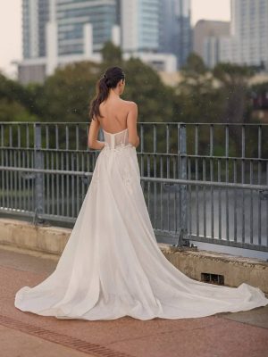 North Wedding Dress by Naama Navipur