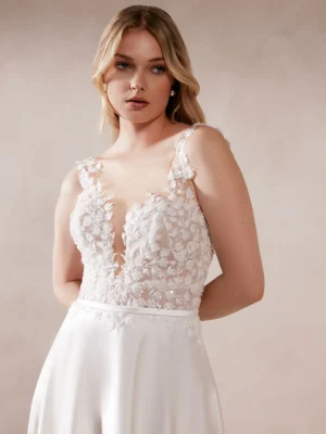 Justin Alexander Eila A Line Ethereal wedding dresses for outdoor weddings