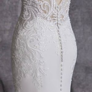 Maggie Sottero Johanna Lane Sheath Wedding Dress Closure