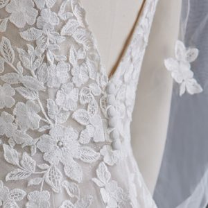 Rebecca Ingram Alexandria A Line Wedding Dress Closure