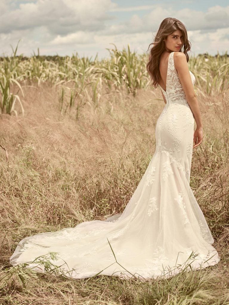 Sheath Wedding Dress Trends