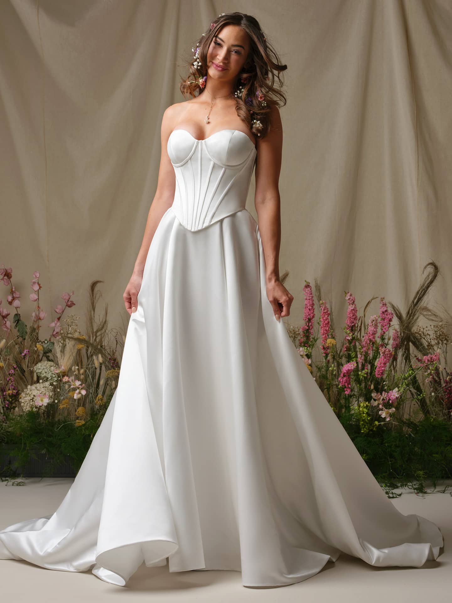 Fall 2025 wdding dress