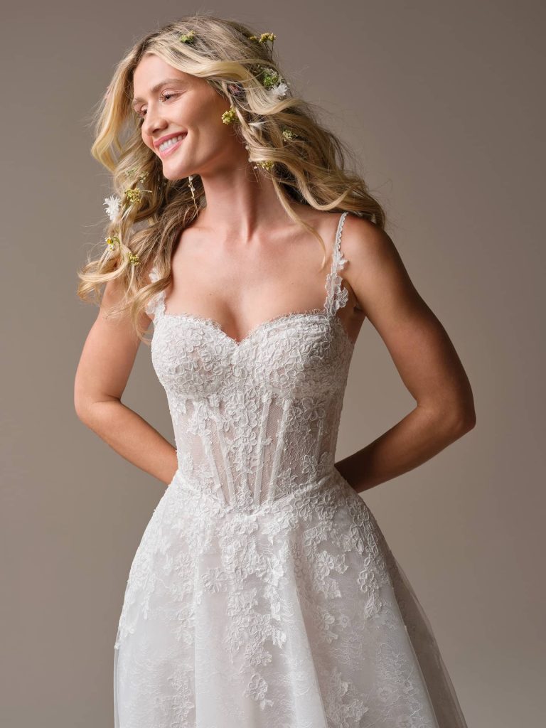 Fall wedding dress 2025